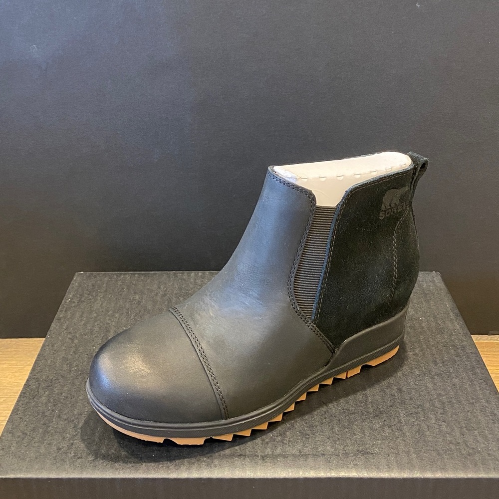 Sorel Evie Black Lug Sole Wedge Ankle Pull on Bootie Boots Shoes Multi Size NEW - Picture 6 of 10